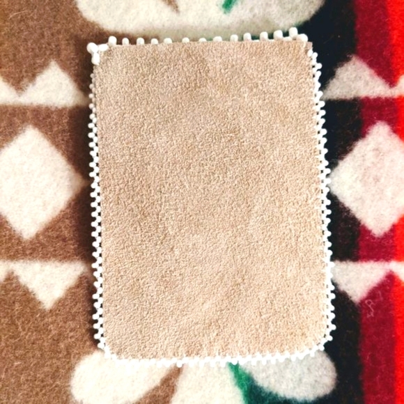 βοΈSOLDβοΈ β¨π Native Beaded Leather Card Holder Case - Picture 2 of 5